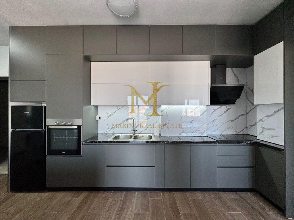 Jepet me qira apartament 2+1 – Tregu Industrial, Durrës