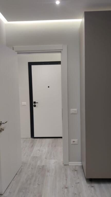 🏡 Jepet me qira apartament 1+1 ne Astir!