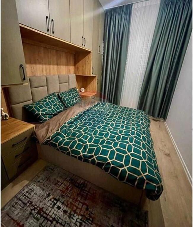 Apartament - Për Shitje - Kompleksi Mangalem