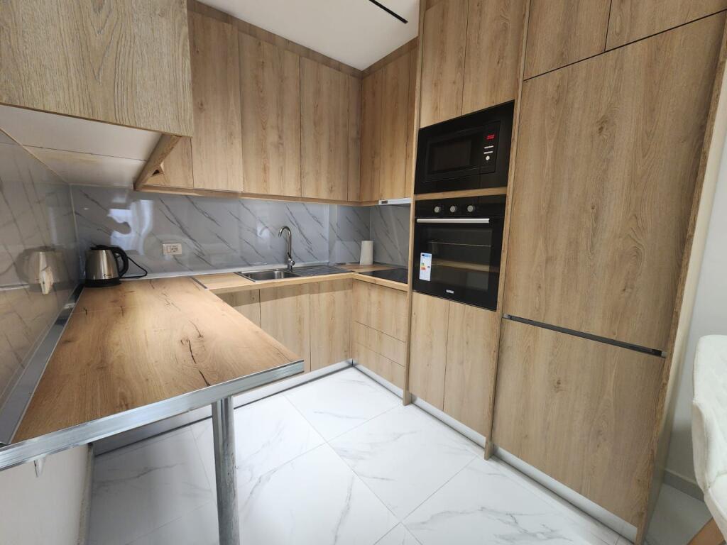 ✨ Shitet Apartament 2+1 – Plazh, Durrës ✨