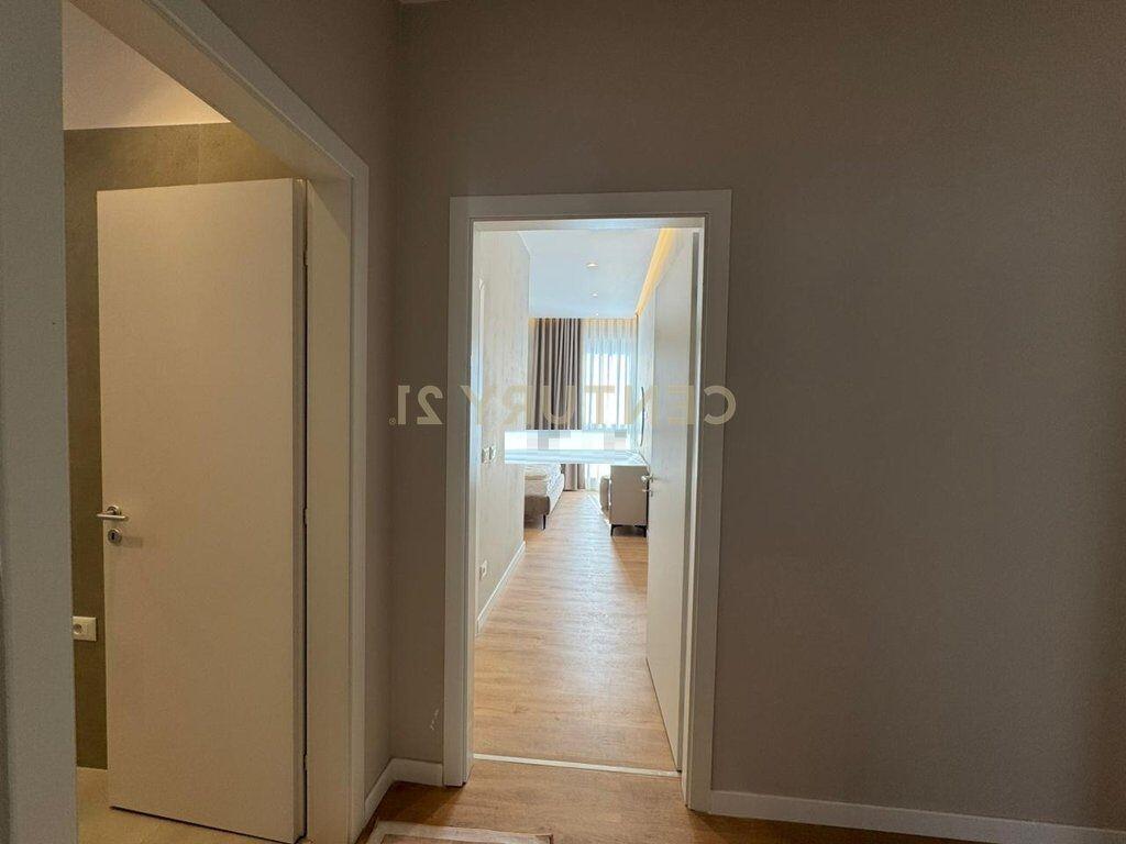 JEPET ME QIRA APARTAMENT 3+1+2 + POST PARKIMI LIQENI I THATE