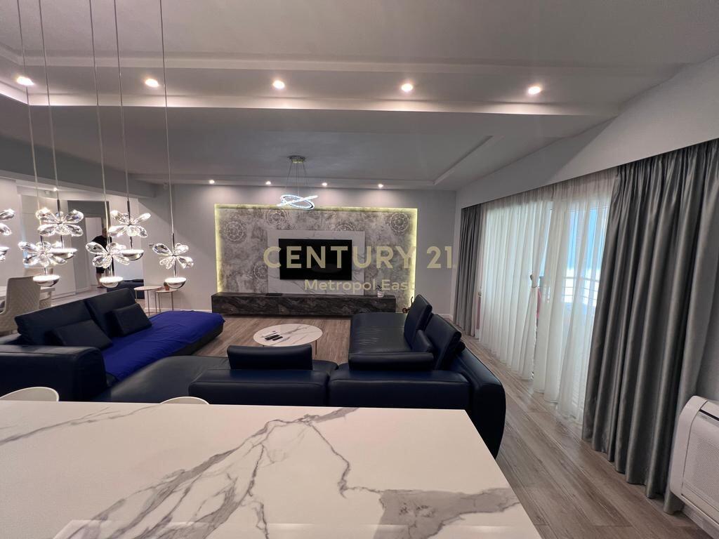 APPARTAMENTO 3+1+2+PARCHEGGIO PRESSO "SUNRISE RESIDENCE", TEG 1.800 € /Mese