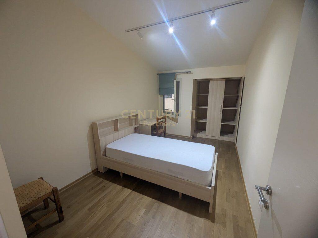 QIRA – APARTAMENT 2+1 PRANË FAKULTETIT TË INXHINIERISË SË NDËRTIMIT