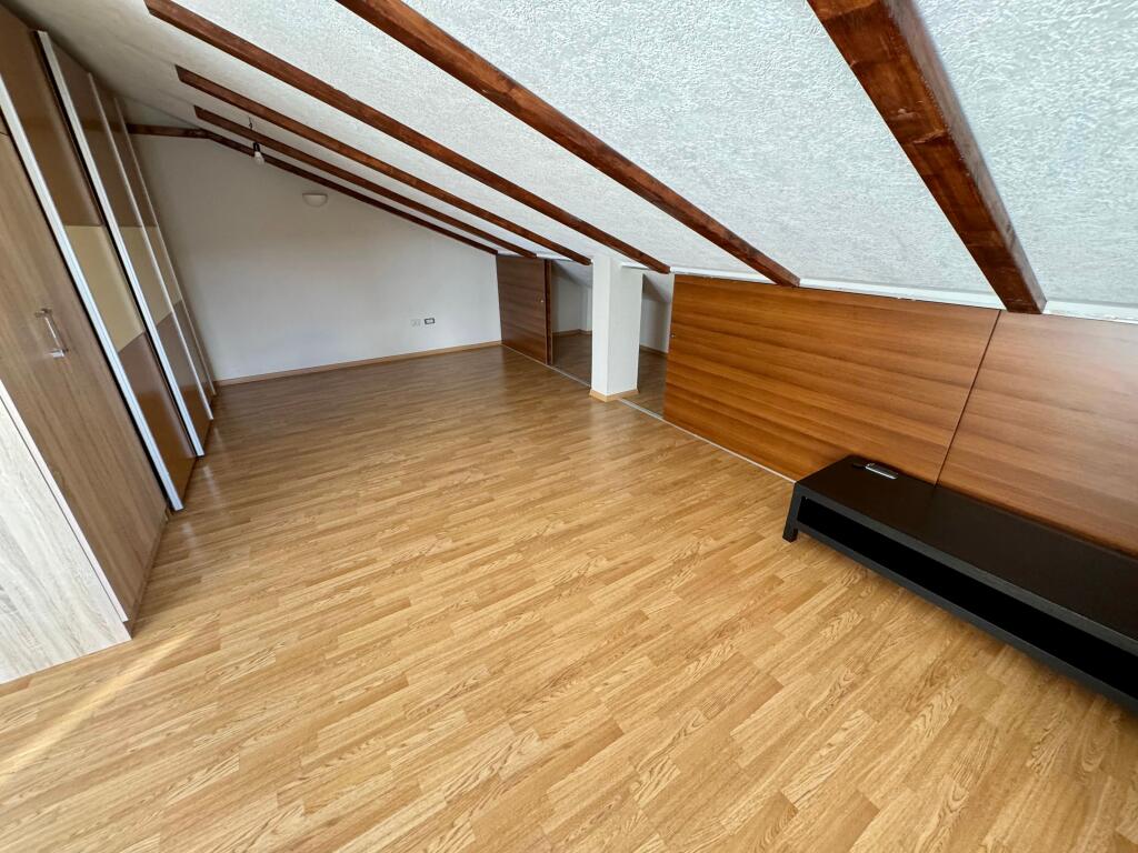 📣 AFFITTO Villa su 2 piani 📍 Vicino a TEG ✨  