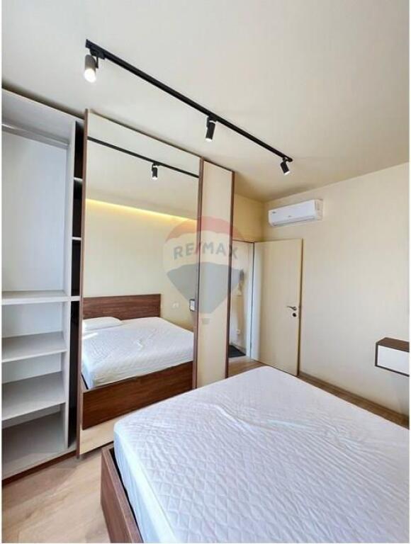 Super apartament 1+1+post parkimi ne Blv Zogu I