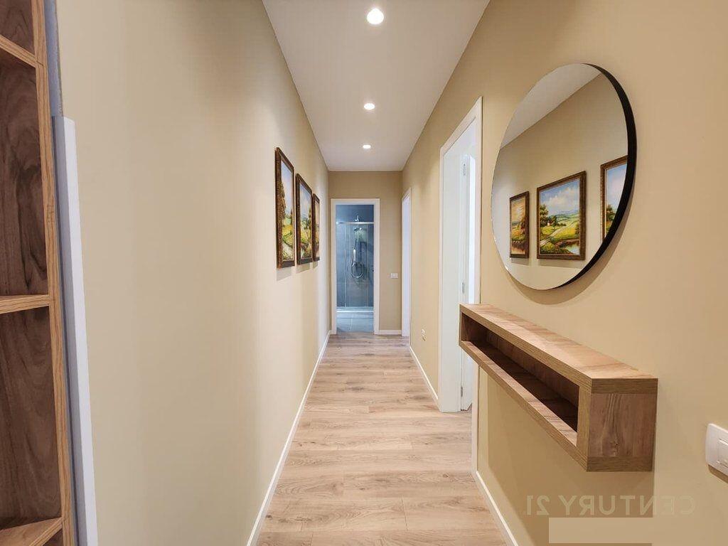 APARTAMENT PER QERA 2+1 PRANE RRUGES SE ELBASANIT