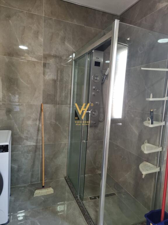 VILLA SU DUE PIANI IN AFFITTO A ALI DEMI 1.700 EURO