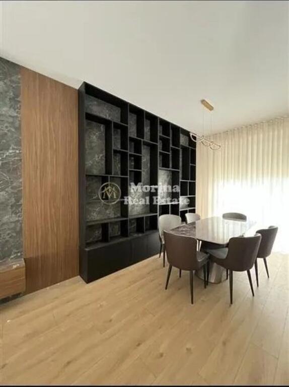 Affitto, Villa Privata 3+4+Parcheggio, Senatoriumi , 1500 euro/mese