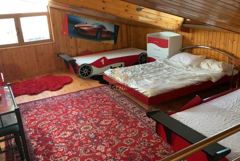 Qira, Apartament, 2+1+ Verande, Rrethrrotullimi i Ali Demit, 400 Euro/muaj