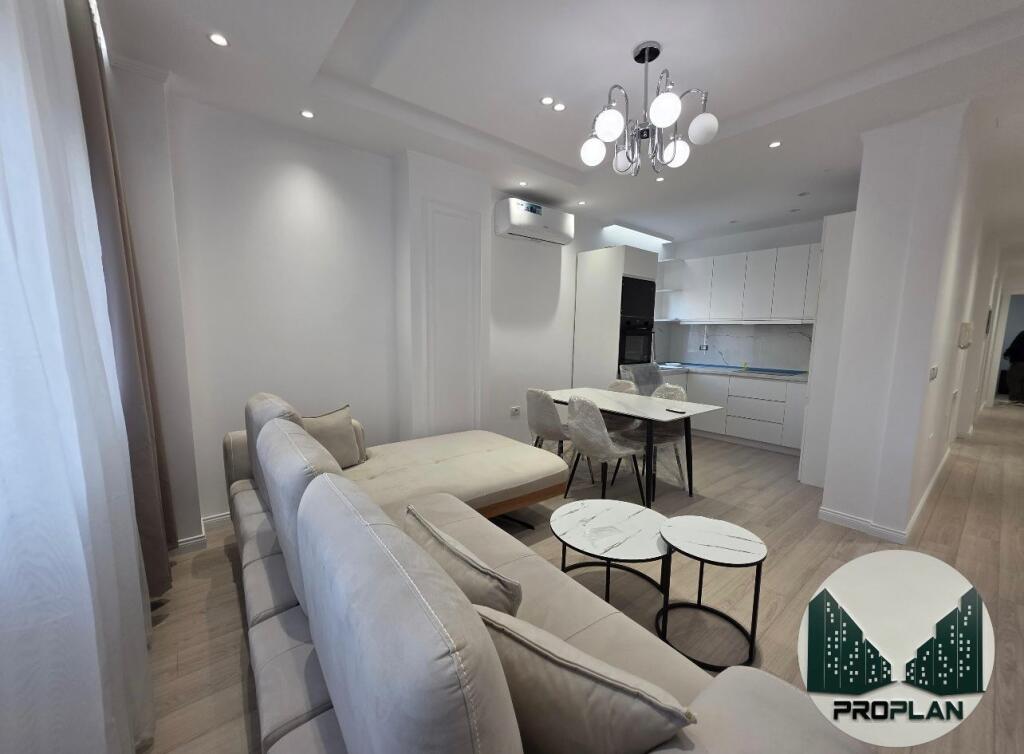 APPARTAMENTO 2+1+PARCHEGGIO IN AFFITTO IN VIA KAVAJA