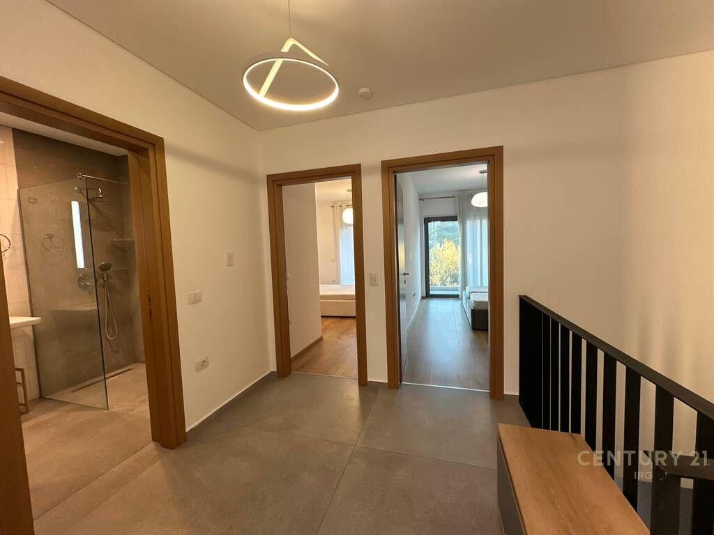 QIRA – VILË 2+1 NË REZIDENCËN OLIVE GROVE