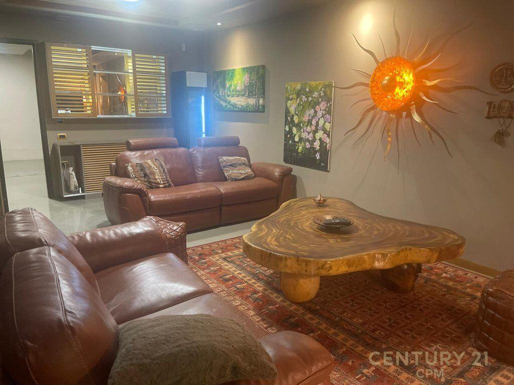 Vila Moderne 4-Katëshe, 6 dhoma në Shitje në Rezidencën Akacia Hills 1, Mjull-Bathore 975,000 €