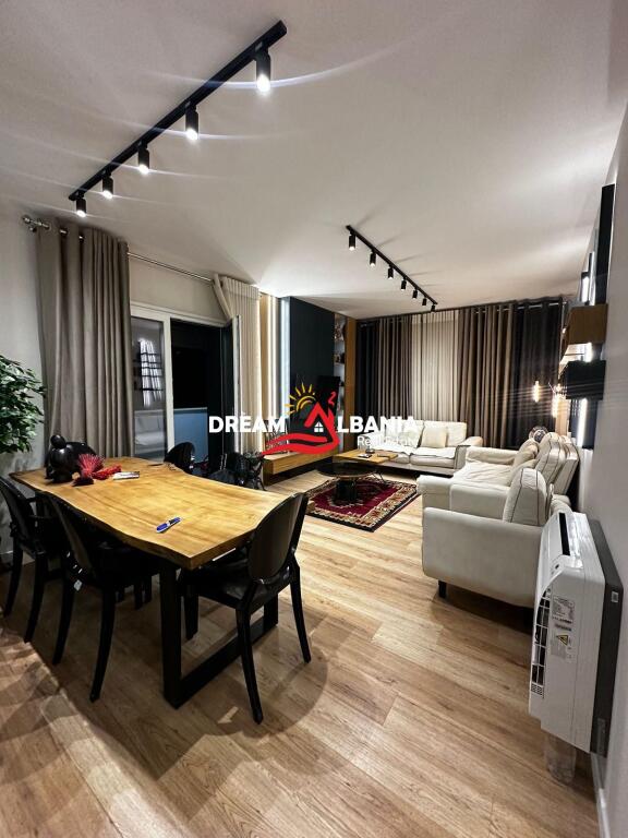 Jepet me qera apartament luksoz 2+1+Post parkimi tek Kodra e Diellit (ID 42215042)