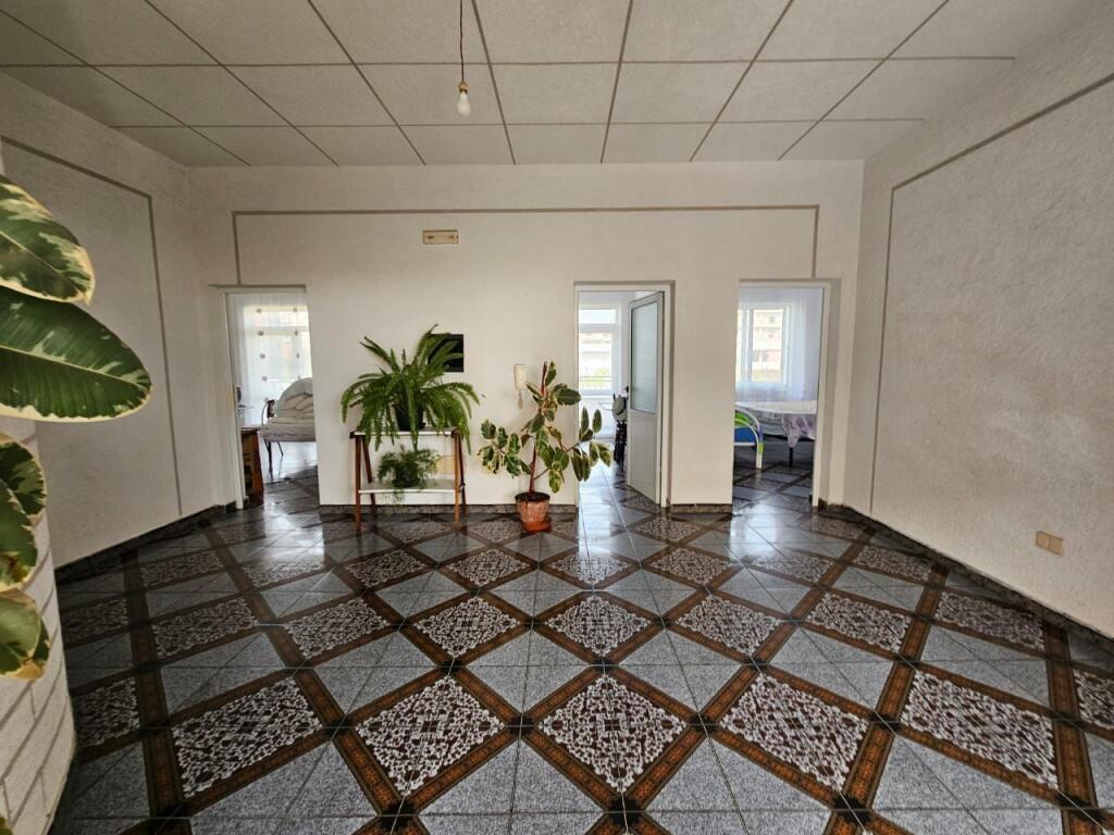 3-STOREY VILLA FOR SALE DURRES BEACH