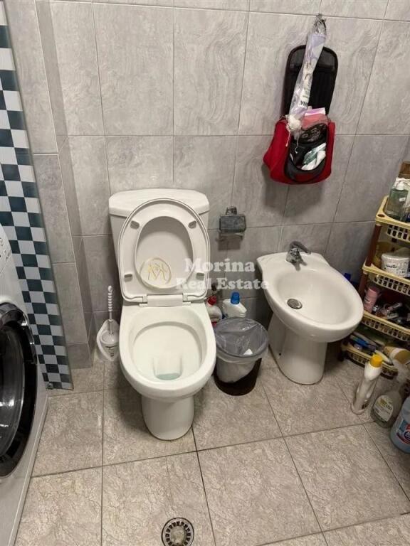 Qera, Apartament 1+1,Yzberisht, 450 euro/muaj.