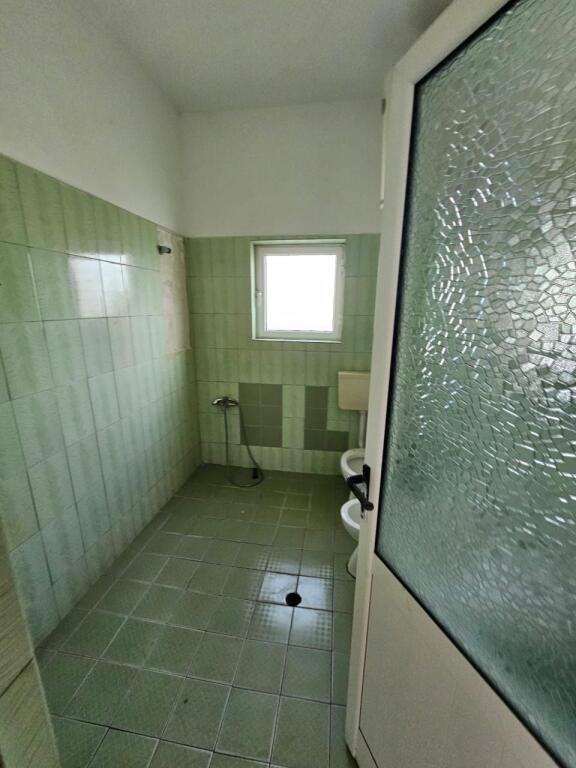 3-STOREY VILLA FOR SALE DURRES BEACH