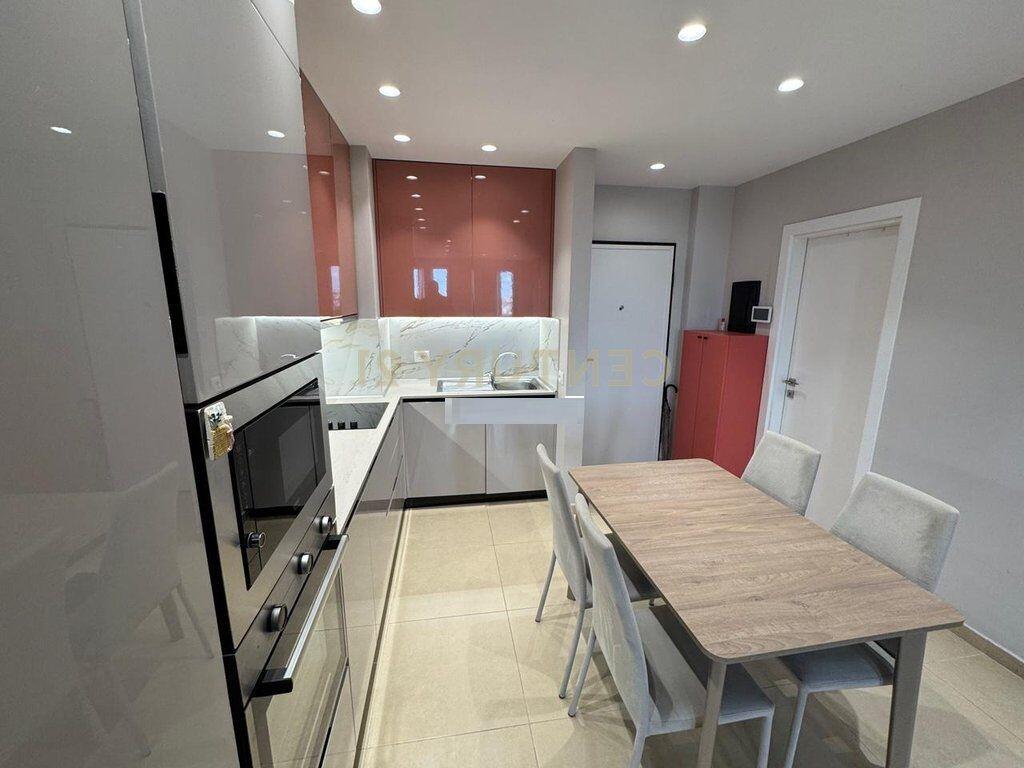 Apartament 1+1+Post Parkimi, Kompleksi Zirkon