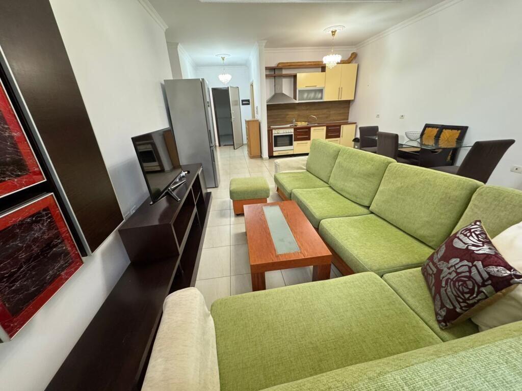 apartament 2+1 tek Liqeni i Thate