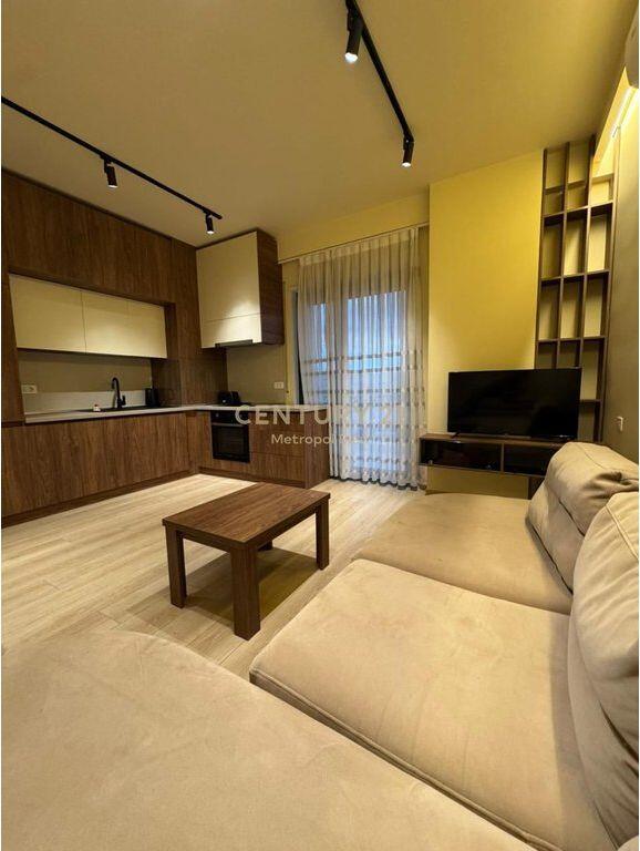 JEPET ME QIRA APARTAMENT 1+1 NE QENDER TE TIRANES