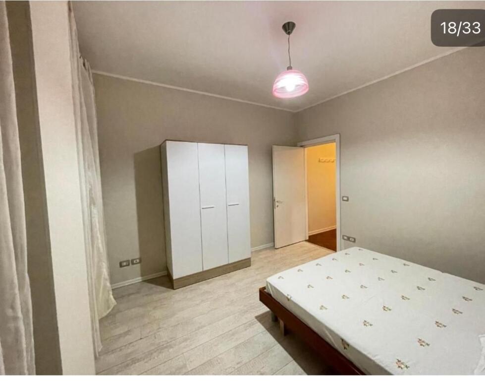JEPET APARTAMENT ME QERA 2+1 PRANE GJYKATES DURRES