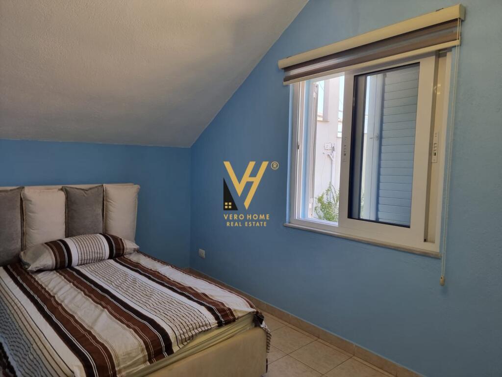 VILLA SU DUE PIANI IN AFFITTO A ALI DEMI 1.700 EURO