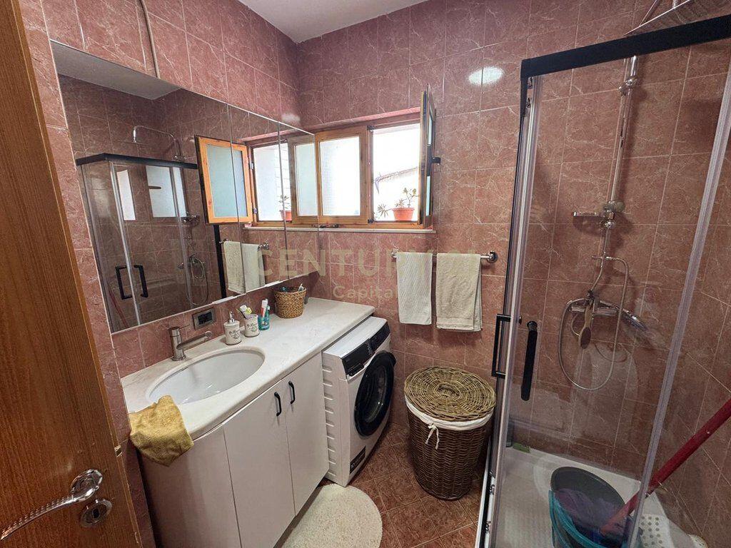 Super appartamento 3+1+2+Ripostiglio+Veranda, nella zona del 5 Maggio!