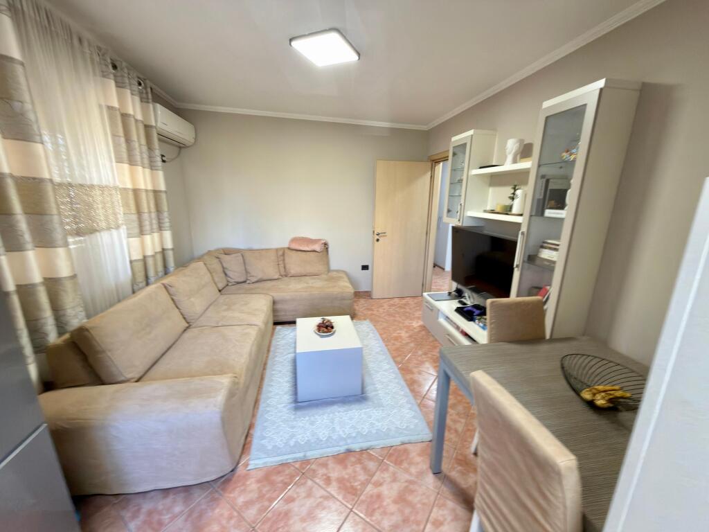 📣 QERA SUPER Apartament 2+1 📍 Ngjitur me Shkollën “Vasil Shanto”, Tiranë ✨