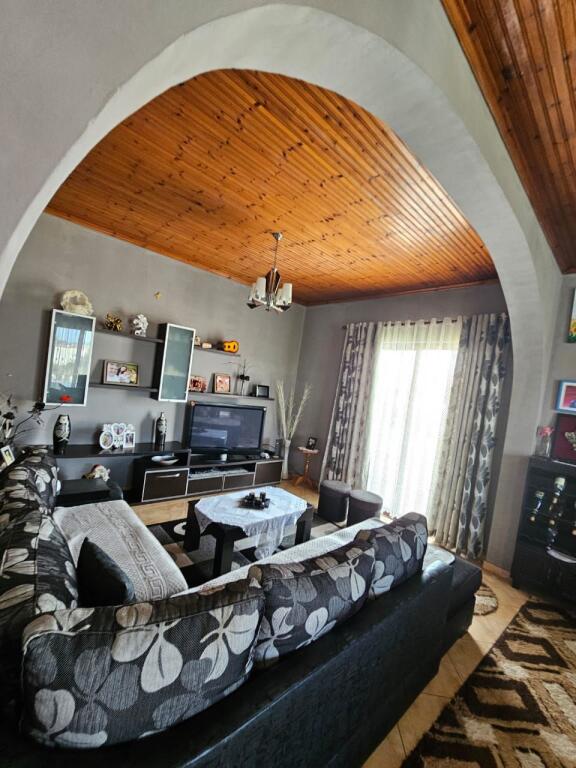 3-STOREY VILLA FOR SALE DURRES BEACH