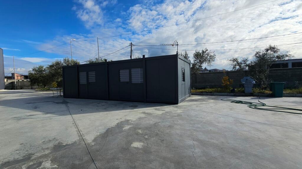Unfinished Warehouses for Rent Located about 200m from ShenVlash street