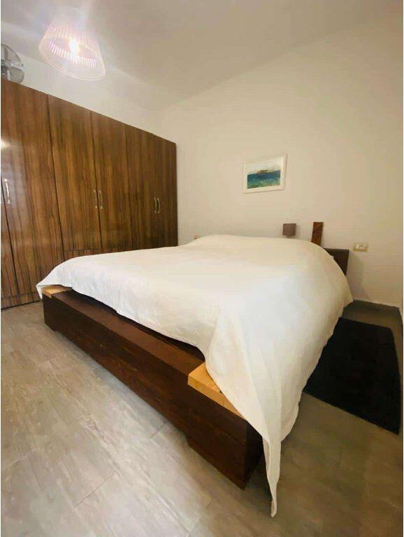 Appartamento 2+1 +2 + Deposito in vendita vicino al Comune di Parigi, Tirana! Residenziale/ Commerciale! 258.000 €