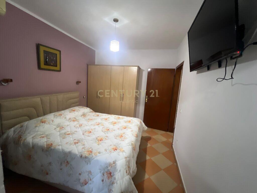 Hotel Për Qira në Shkëmbi I Kavajës, Durrës 7,800 € /Muaj