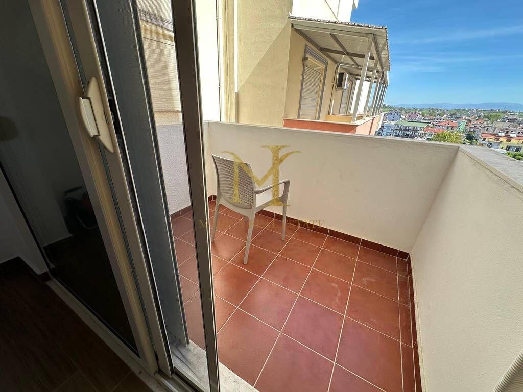 APARTAMENT 2+1 PER QERA PRANE SHKOLLES BAJRAM CURRI NE PLAZH , DURRES !