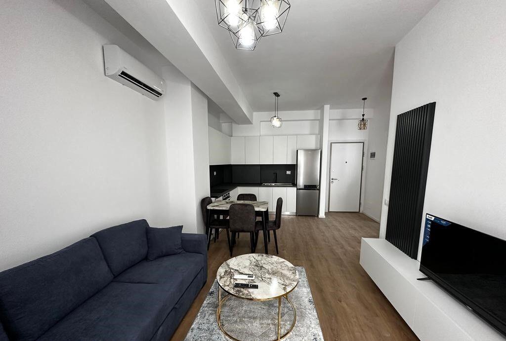 Shes apartament 1+1 te arreduar totalisht ne Rezidencen Kaimi!