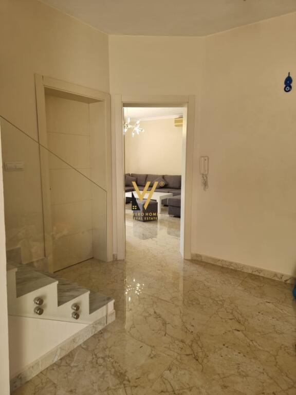 VILLA SU DUE PIANI IN AFFITTO A ALI DEMI 1.700 EURO
