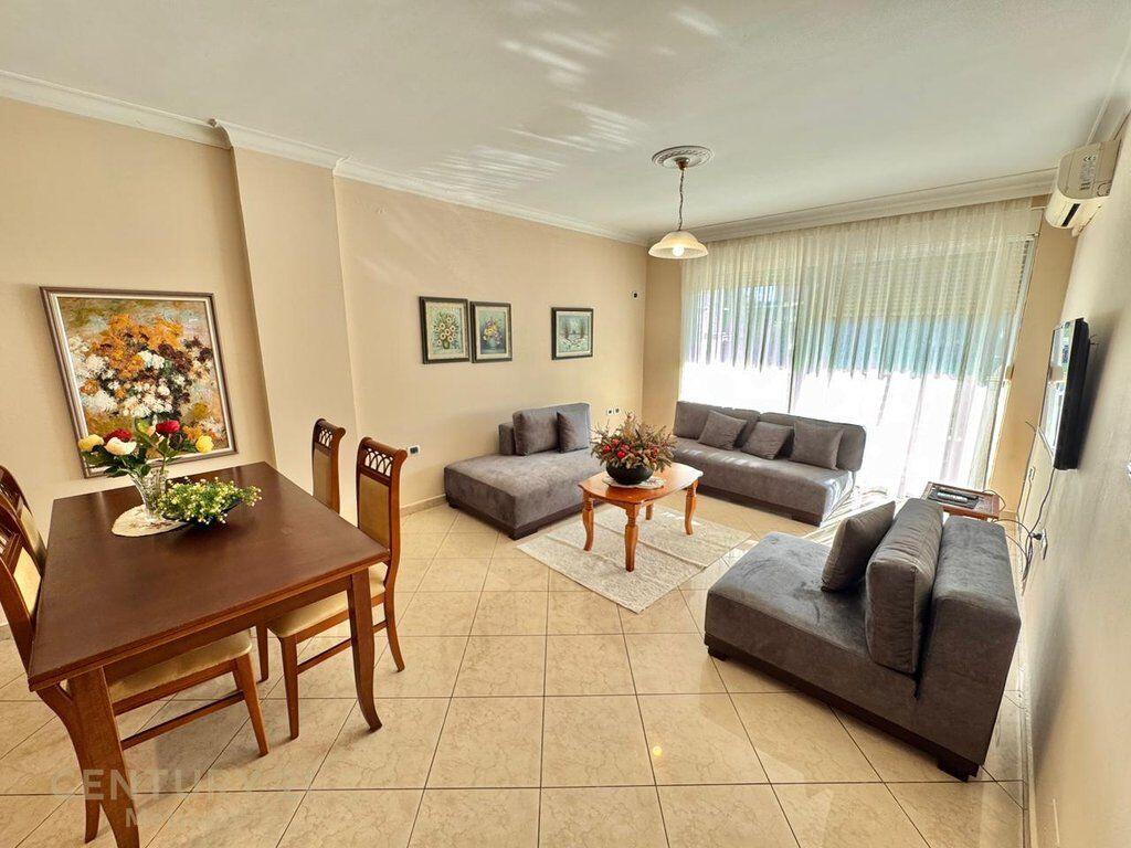 APARTAMENT 2+1+2 ME QERA NE BLLOK!