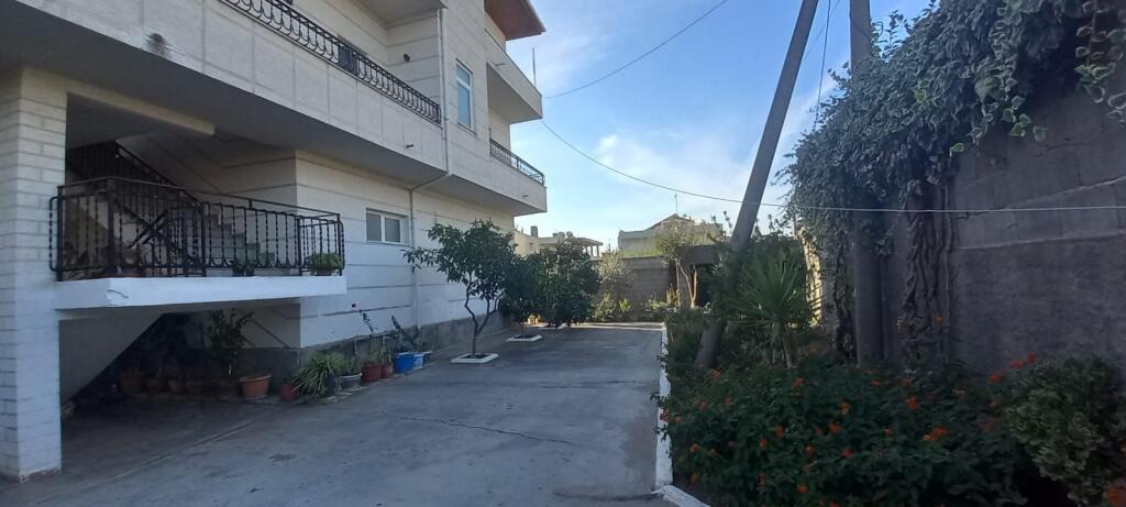 3-STOREY VILLA FOR SALE DURRES BEACH