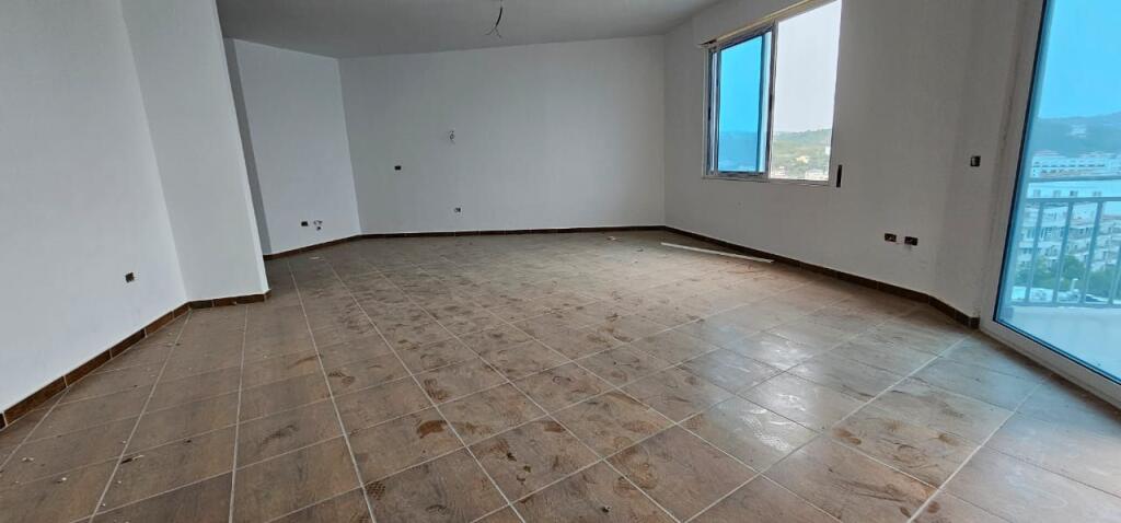 FOR SALE APARTMENT 1+1 SEA VIEW GOLEM DURRES