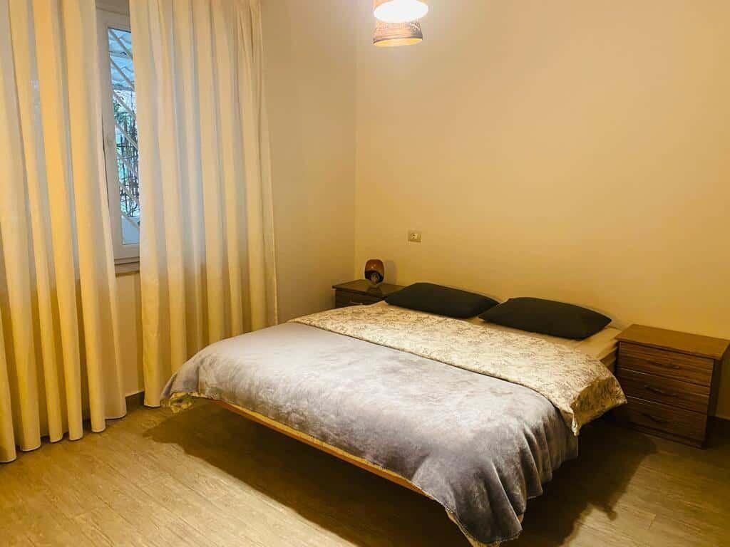 Appartamento 2+1 +2 + Deposito in vendita vicino al Comune di Parigi, Tirana! Residenziale/ Commerciale! 258.000 €