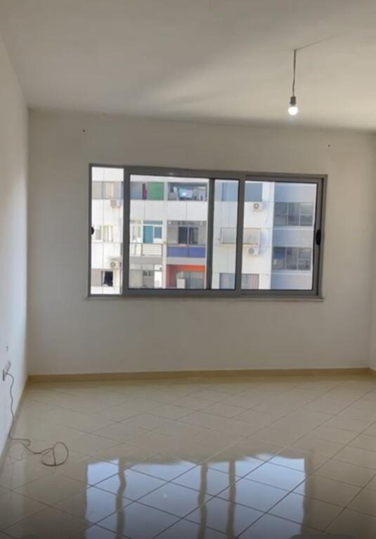 For rent 2+1 apartment (unfurnished) Molla Astir Complex 38,000 Leke!