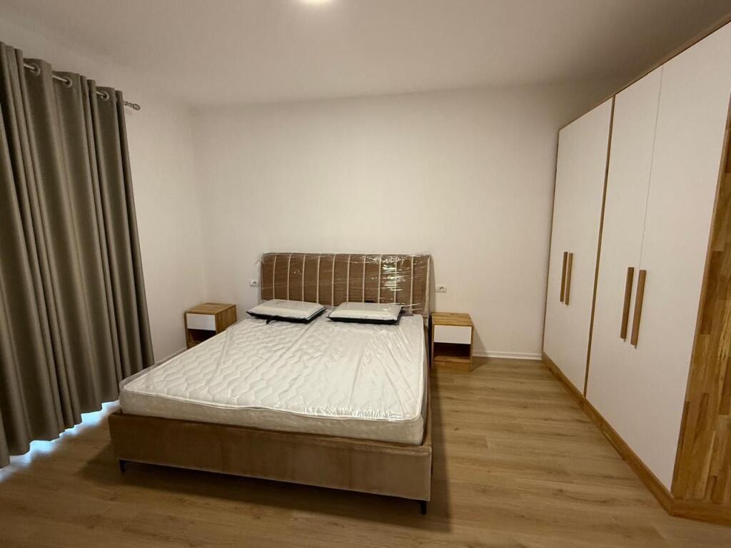 Apartment 3+1 for rent in Porcelan