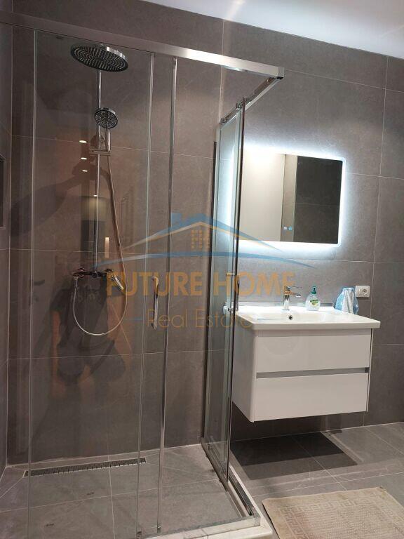 Apartament 2+1 per Qera, Rruga Elbasanit !