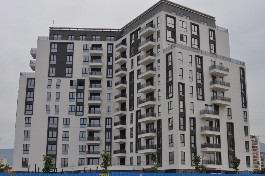 SHITET APARTAMENT 2+1 FUSHA E AVIACIONIT 166.000 EURO