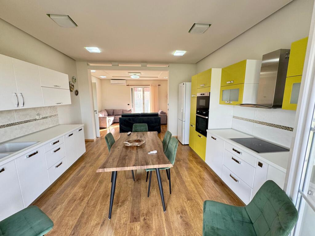 📣 AFFITTO Villa su 2 piani 📍 Vicino a TEG ✨  