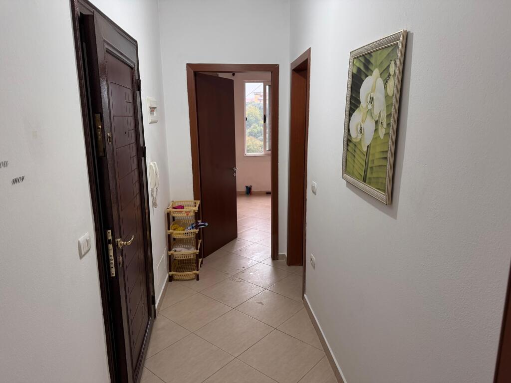 For rent 1+1 kodra diellit furnished elevator 449 eu