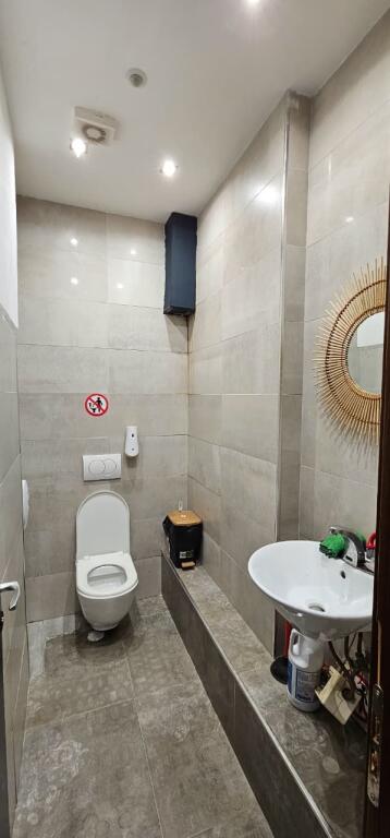 🏪 Commercial space for sale Local 130 m² Currently rented, ready for work, near the Train Station!