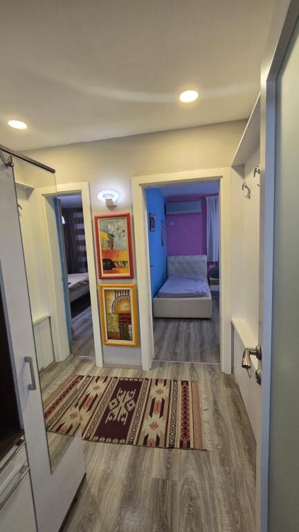 Apartament 2+1 per qira, Rruga Ali Visha