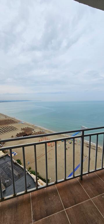 FOR SALE APARTMENT 1+1 SEA VIEW GOLEM DURRES
