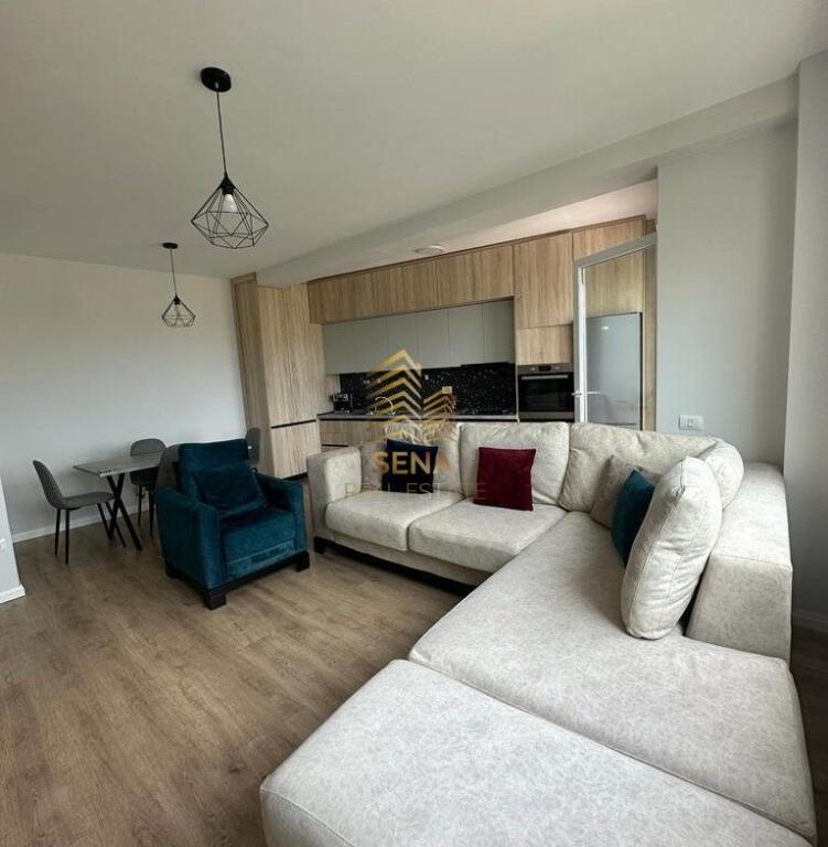 In vendita, Appartamento 2+1+2+2blk, 210.000 Euro trattabili