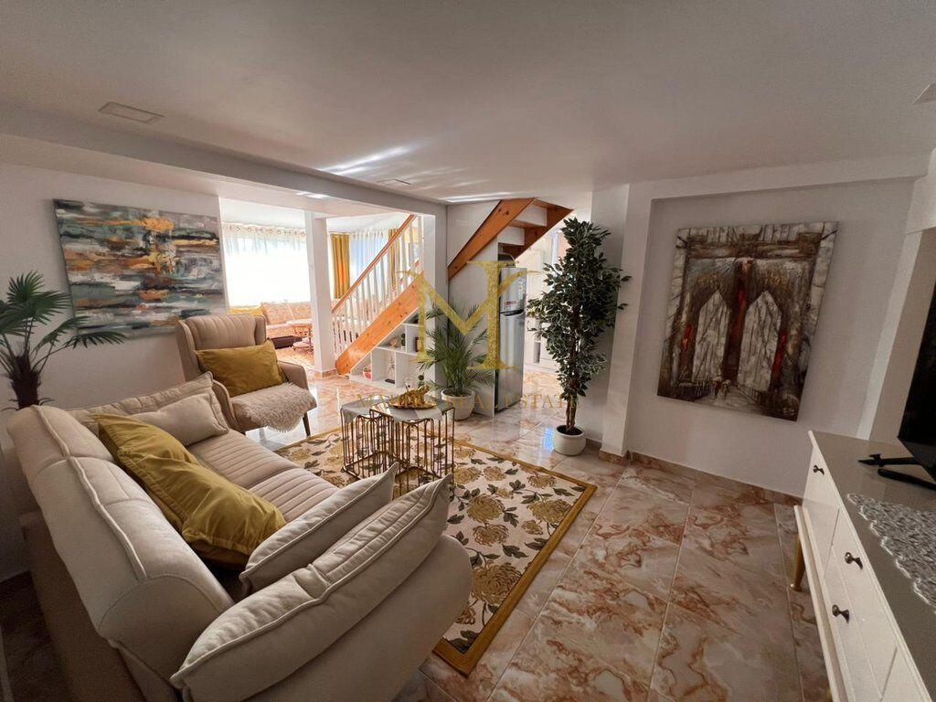 SHITET DUPLEKS—MALI I ROBIT!!