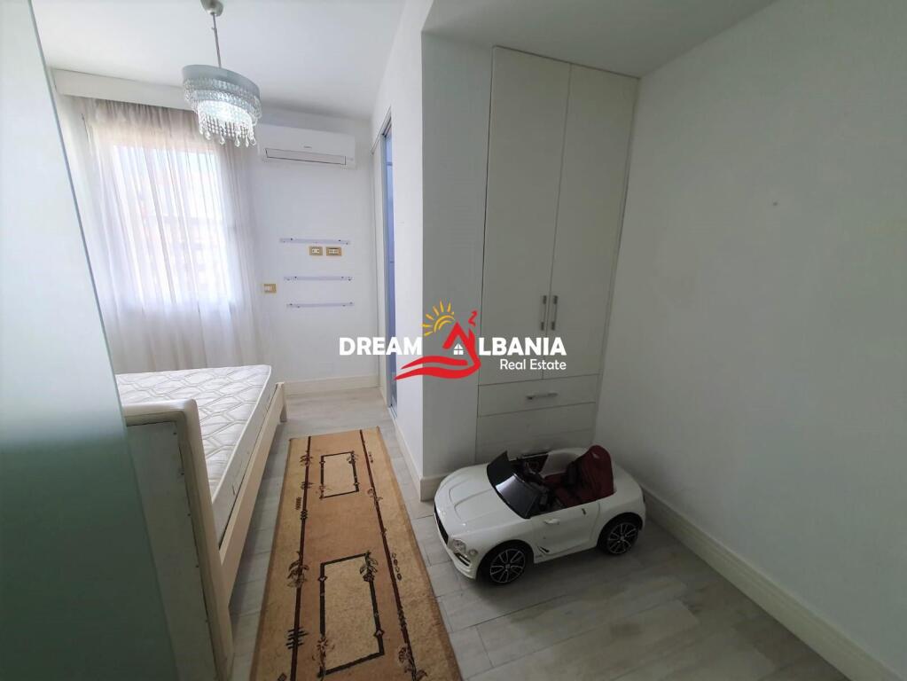 Apartment for rent 3+1+ Garage in Bllok at Nobis Complex in Tirana ( ID 4231338)